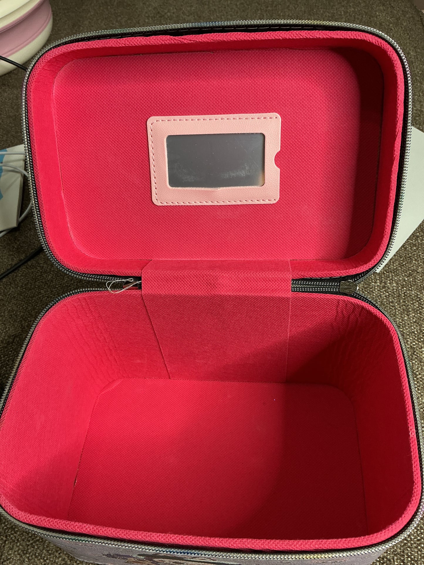 Labubu Mini Case