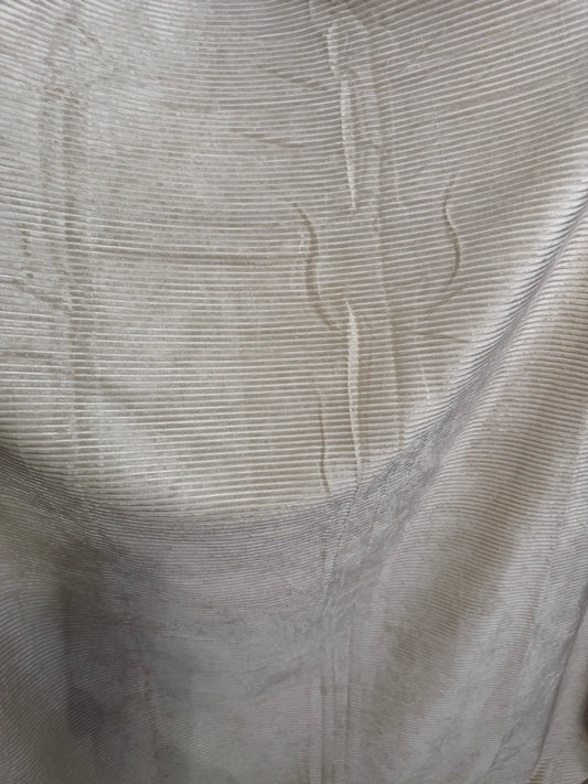 Soft Ribbed Blanket (7’ by 5’)
